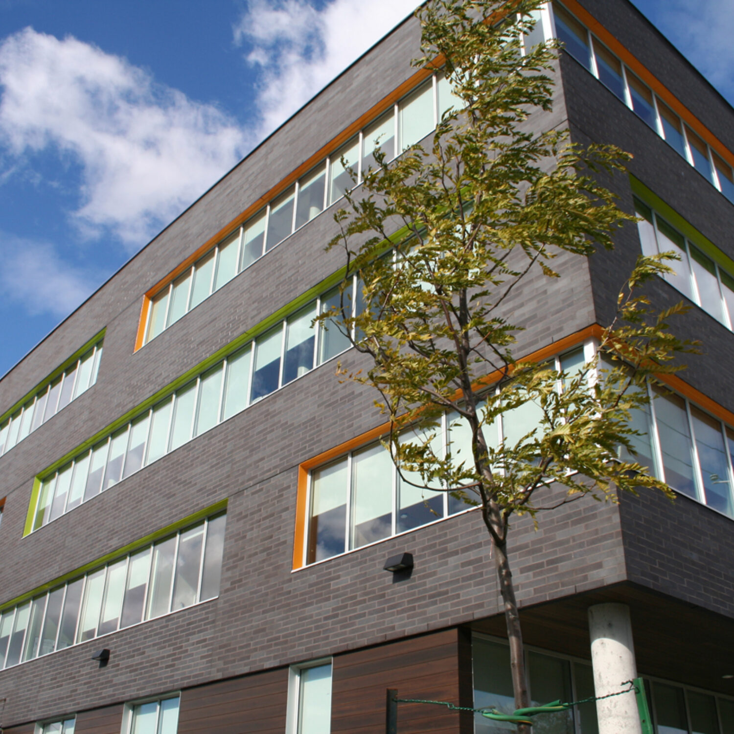 CLSC vue façade LR